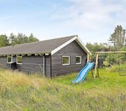 Khác 2 10 Person Holiday Home in Albaek