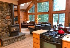 Others 7 Silver Lake #7 - Unsurpassed Lakefront Views From This Spectacular Pet-friendly