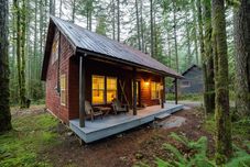 Others Glacier Springs Cabin 12 - Pet Friendly, Wifi, AC, Sleeps 4