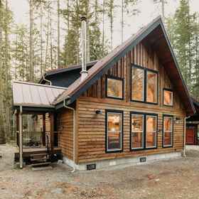 Primary image 1 Glacier Springs Cabin #39 - New Modern-rustic Cabin With Air Conditioning!, Whatcom County Hotels