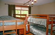 Others 7 Snowater Condo 41 - A Spacious Condo With Private Sauna Wifi and a Soaker tub