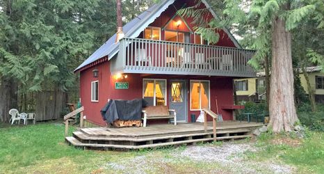 Others 2 Mt Baker Rim Cabin 63 - A Traditional ski Chalet Pet Friendly Free Wi-fi
