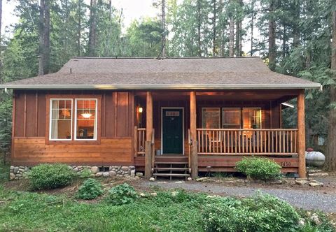 อื่นๆ Glacier Springs Cabin #bedrooms, 2 Baths - hot Tub! Pet Friendly!