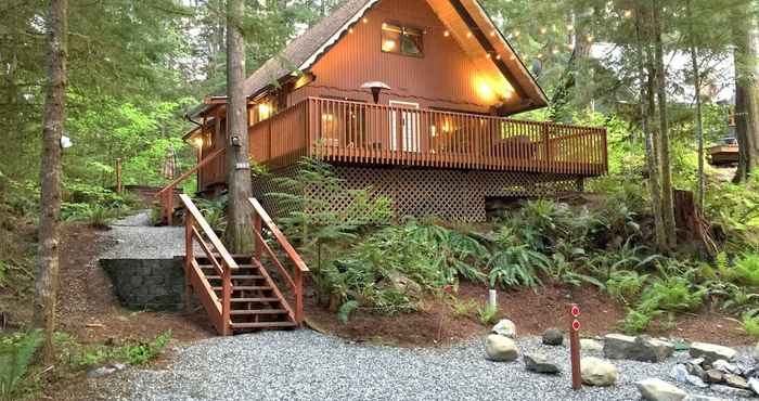 อื่นๆ Snowline Cabin 98 A pet Friendly Cabin With a Wood Stove, hot tub and Wifi