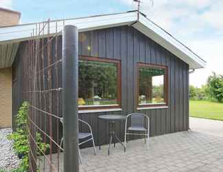 Lain-lain 2 5 Person Holiday Home in Lokken