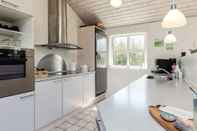 Lainnya Stunning Holiday Home in Hirtshals with Hot Tub