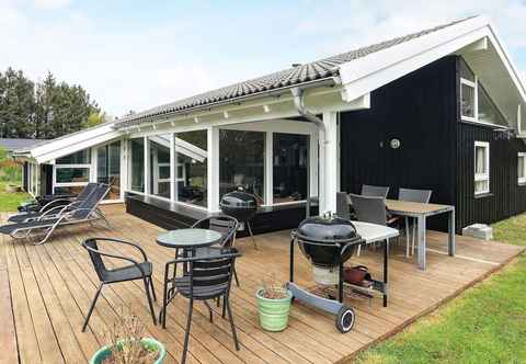 Lainnya 10 Person Holiday Home in Hjorring
