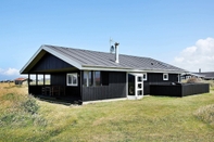 Others 6 Person Holiday Home in Hjorring