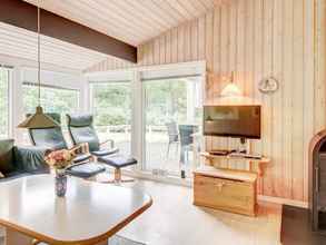 Lain-lain 8 Person Holiday Home in Aakirkeby