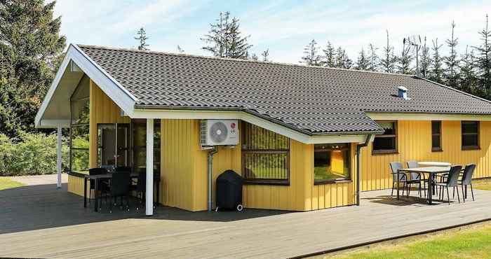 Others Luxurious Holiday Home Near Hals With Whirlpool