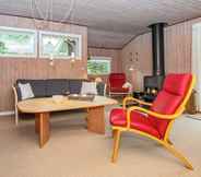 Others 2 5 Person Holiday Home in Bjert