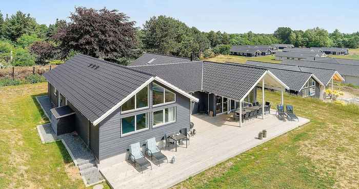 Khác 18 Person Holiday Home in Vejby