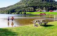 Khác 4 7 Person Holiday Home in Lensvik