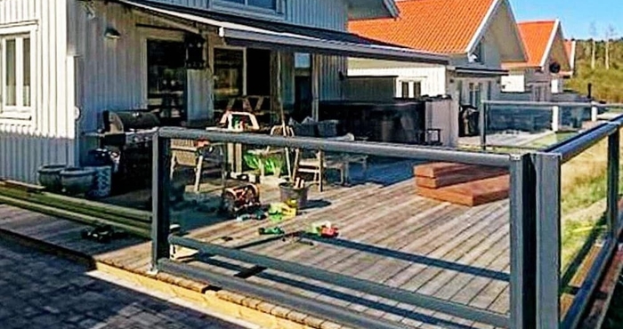 Others 8 Person Holiday Home in Stromstad