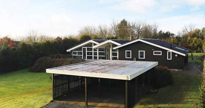 Others Spacious Holiday Home in Farsø near Limfjorden