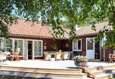 Others 12 Person Holiday Home in Haverdal