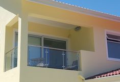 Others 7 Superior 4-star-apartment Graded by Aa and Tgcsa Close to Constantia Wineroute