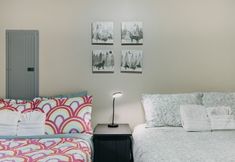 其他 4 65gs - Hot Tub - Wi-fi - Pets Ok - Bbq 3 Bedroom Home by Redawning