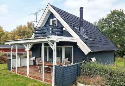 Others Cozy Holiday Home in Frørup near Sea