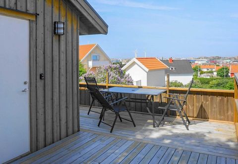 Others 3 Person Holiday Home in Ronnang