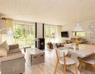 Lain-lain 2 6 Person Holiday Home in Albaek