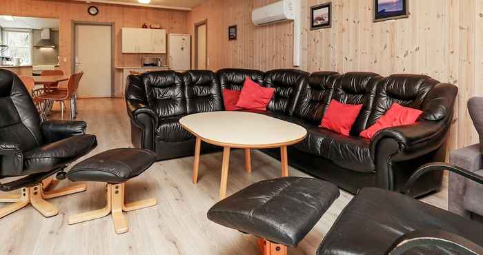 อื่นๆ 20 Person Holiday Home in Oster Assels