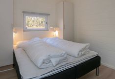 Others 6 Modern Holiday Home in Glesborg With Swimming Pool