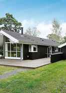 Imej utama Cozy Holiday Home in Hadsund near Family Friendly Beach