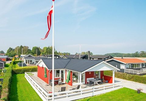 Others 6 Person Holiday Home in Juelsminde-by Traum