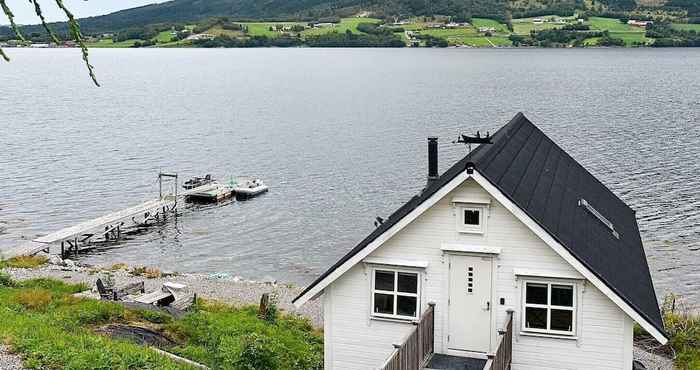 Khác 6 Person Holiday Home in Vestnes