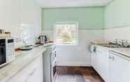Lain-lain 4 Secluded Holiday Home in Ceredigion With Garden