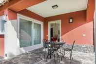 Others Nice Apartment in a Villa With Three Apartments, With Private Porch and Garden