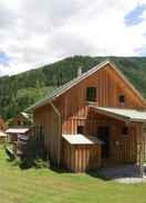 Bahagian luar Chalet in Stadl an der Mur Near ski Area