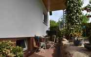 Lain-lain 4 Pleasant Apartment in Südstadt Germany With a Beautiful Terrace
