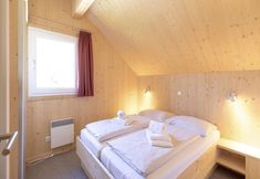 Others 2 Attractive Chalet With Whirlpool