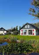 Imej utama Detached, Light Chalet With Dishwasher not far From Hoorn