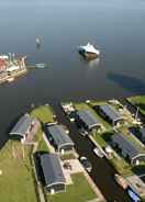 Imej utama Cozy House With Terrace in the Middle of Giethoorn