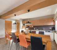 Others 5 Spacious Detached Chalet in Dienten/salzburgerland Close to the Slopes