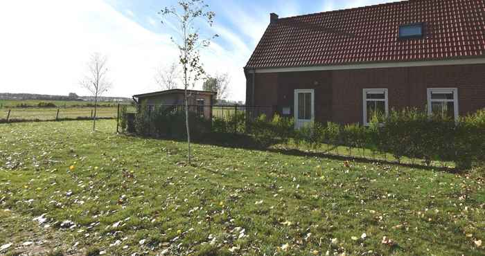 Lainnya Charming House in a Quiet Park With Sauna and Enclosed Garden