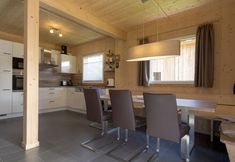 Others 6 Spacious Chalet With Infrared Sauna