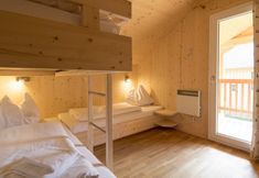 其他 3 Spacious Chalet With Infrared Sauna