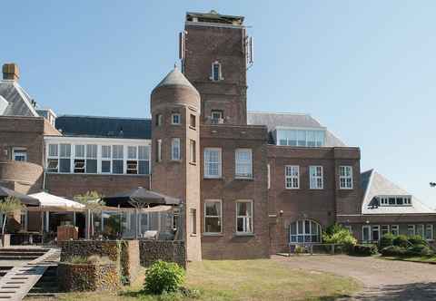 Others Quaint Holiday Home in Bergen aan Zee near Sea