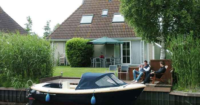 Lainnya Luxury Detached Holiday Home, Located in Earnewald in the Heart of the Lake Area