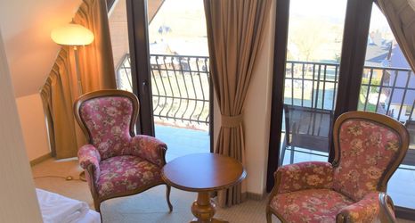 기타 2 Hotel Paryski Art & Business