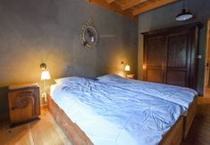 Others 6 Lovely Farmhouse With Private Pool in Terrou