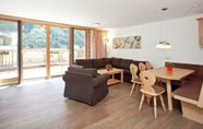 Others 3 Luxurious Chalet in Pinzgau With Pool