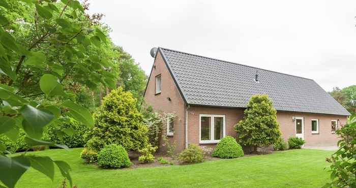 Lainnya Rural Holiday Home in Vessem With a Sauna