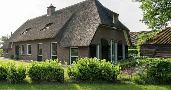 Others Attractive Farmhouse in Hardenberg-rheeze With Garden