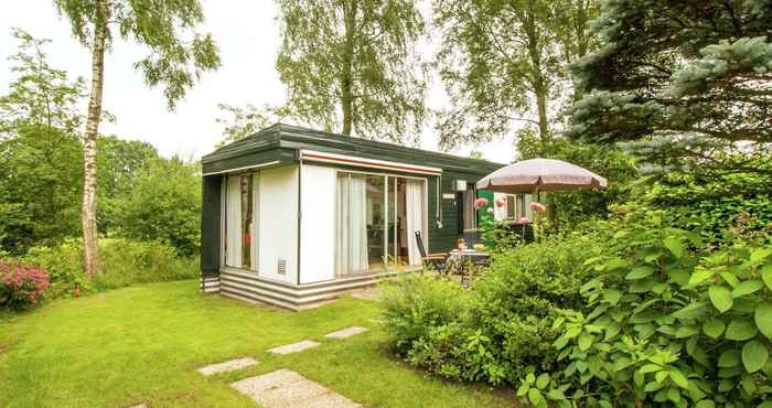 Others Tidy Chalet With gas Fireplace in the Achterhoek