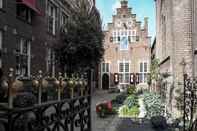 Others Luxurious Holiday Home in Enkhuizen With Parking